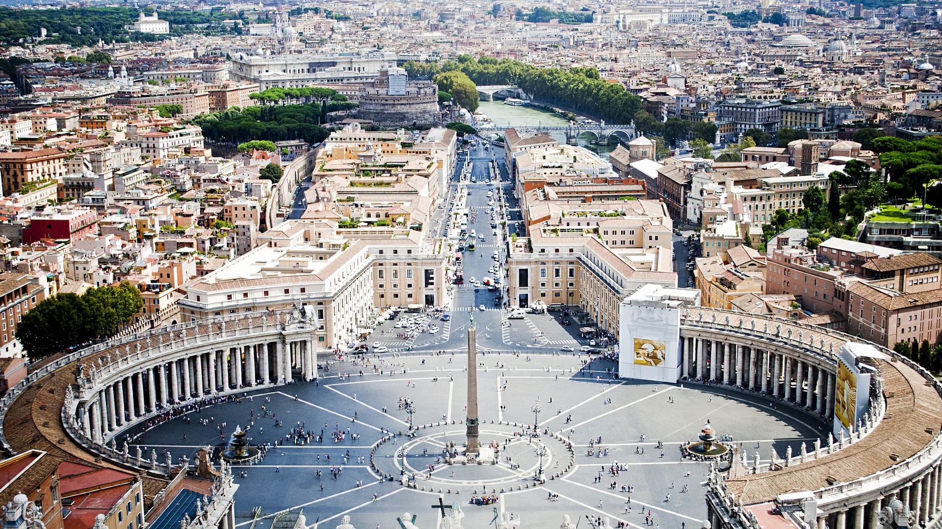 Vatican - fond écran.jpg