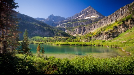Lac et montagnes (4)