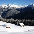 Cabanes sous la neige