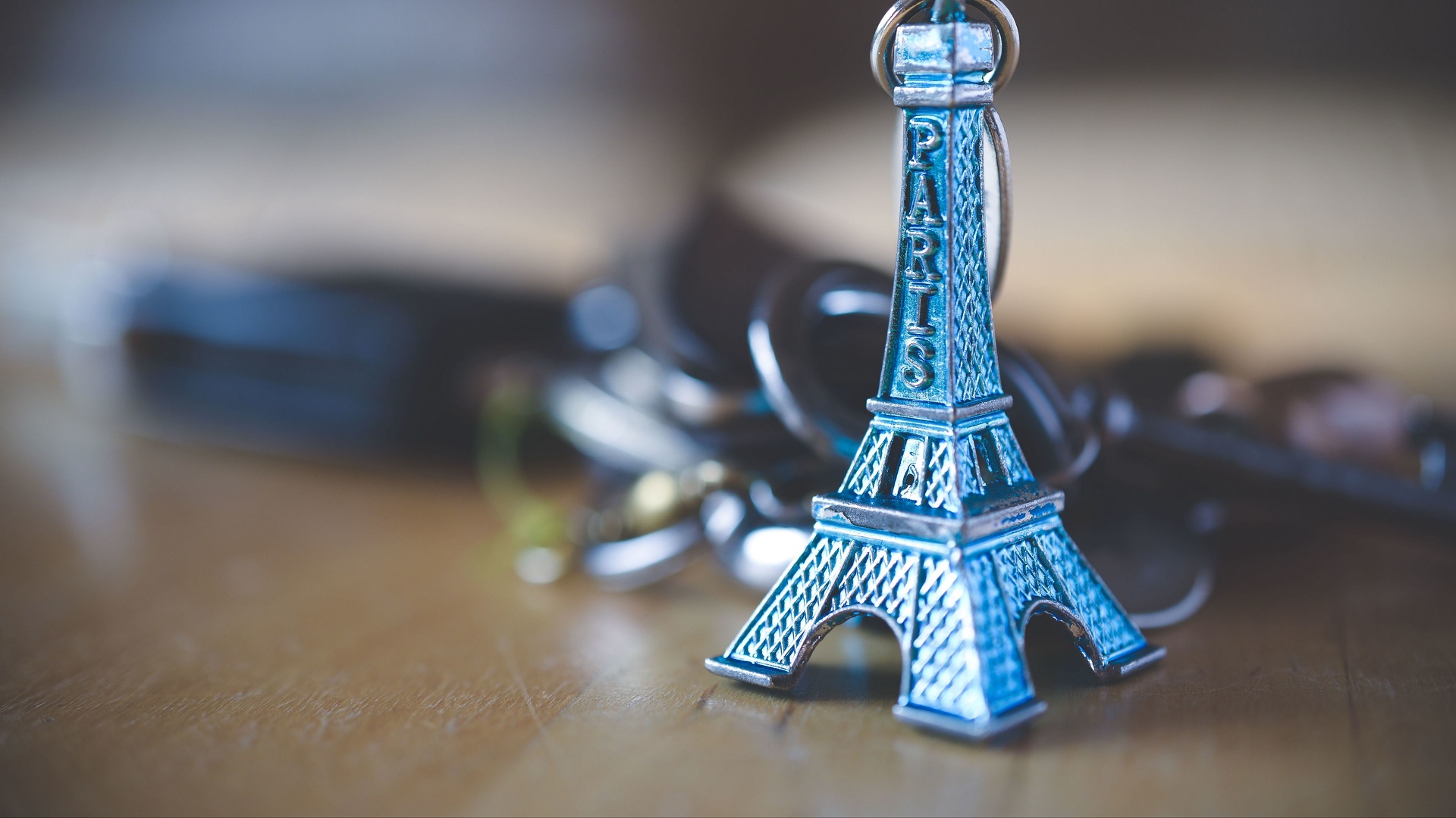 Porte clef - tour Eiffel .jpg