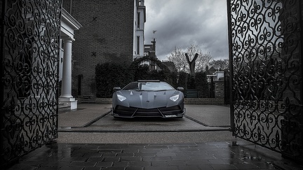 Lamborghini portail demeure