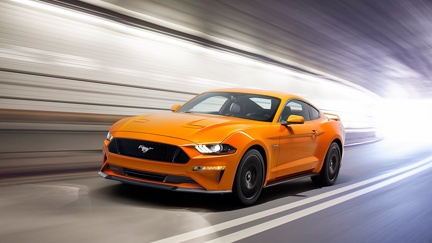 Ford Mustang orange