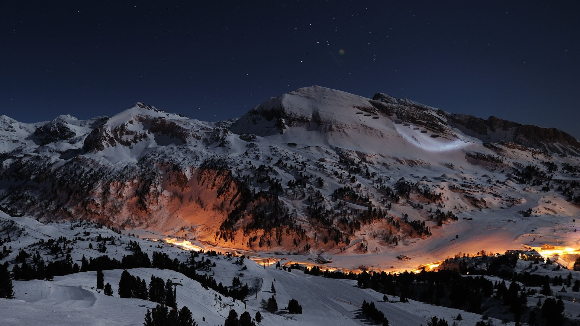 Montagne de nuit - Sport d'hiver - Ski.jpg