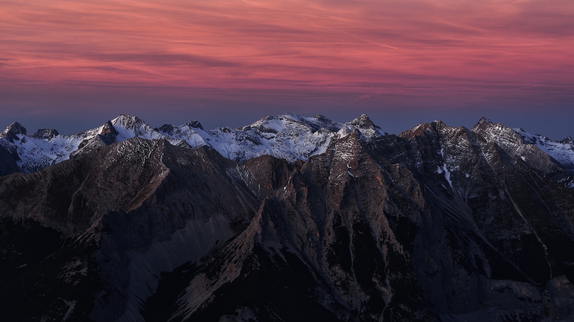 Paysages de montagnes - coucher de soleil.jpg