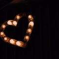 Ampoules formant un coeur