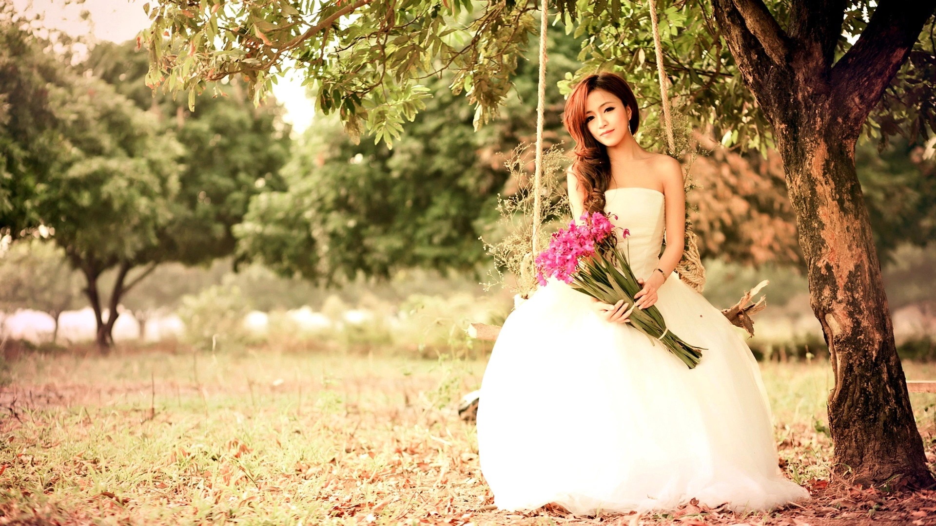 Femme asiatique - Tenue de mariée.jpg