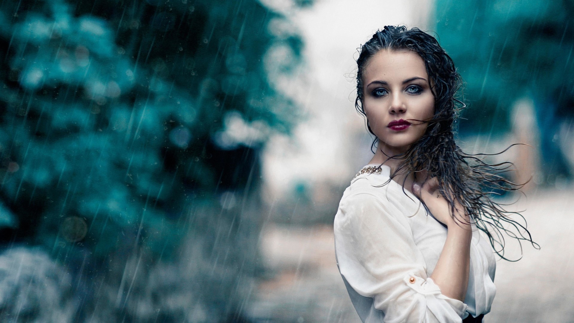 Photographie artistique - femme sous la pluie.jpg