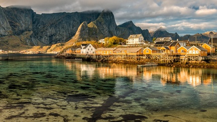 Village en bord de mer - Norvège