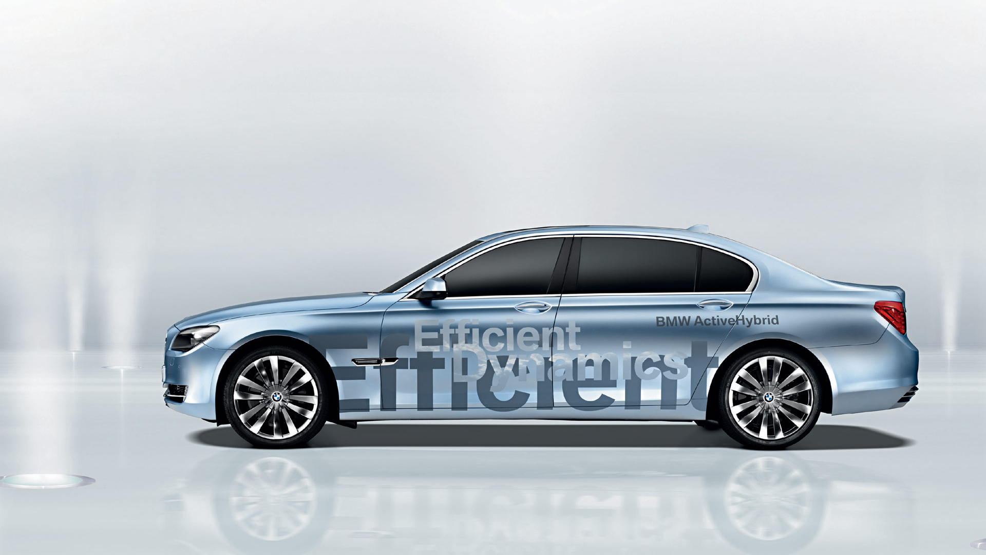 BMW hybrid - Wallpaper HD