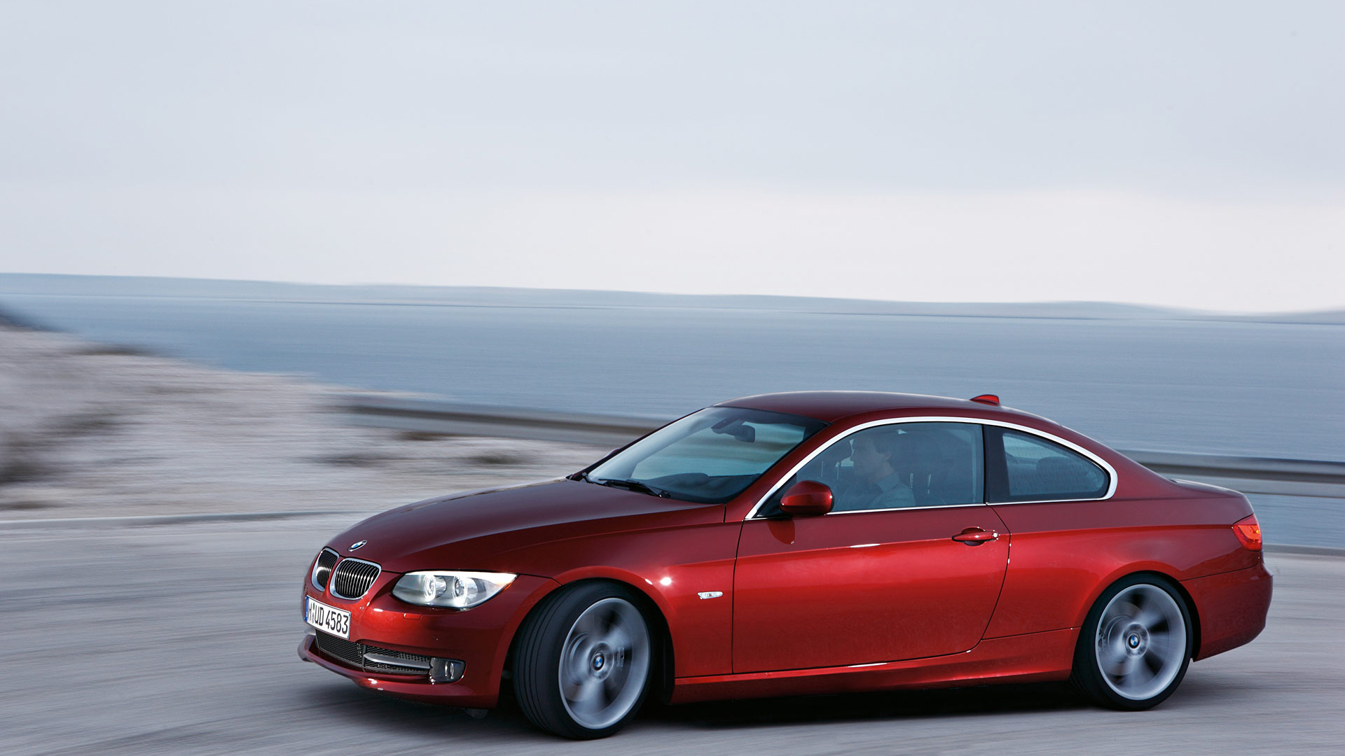 BMW serie 3 - rouge - Wallpaper (3)
